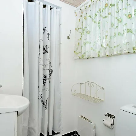 Three-bedroom Holiday In 21 Tatil Evi
